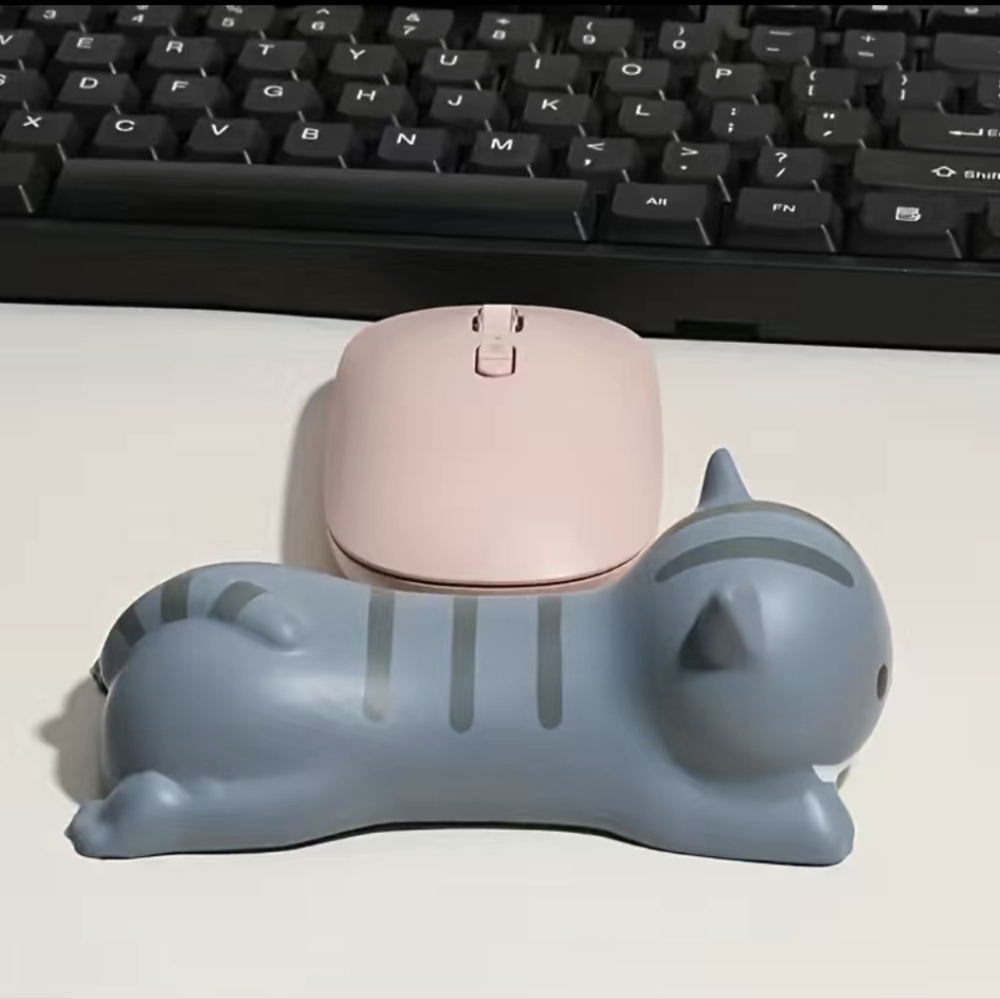 Cat Hand Support for Mouse Keyboard Pad Arm Rest for Desk very cute